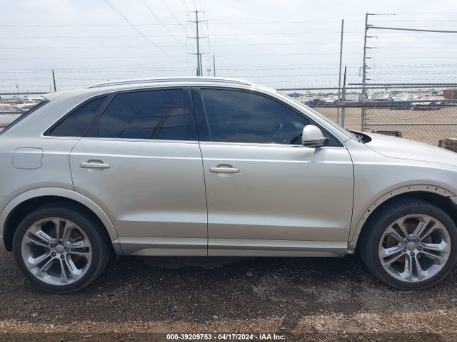 WA1HCCFS2HR000202 Audi Q3 2.0t Premium