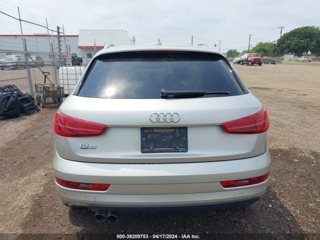 WA1HCCFS2HR000202 Audi Q3 2.0t Premium