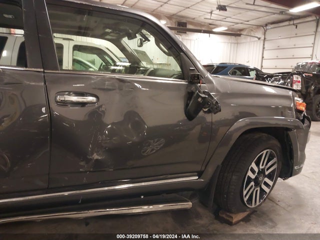 Toyota 4runner Limited 2017 JTEBU5JR8H5472965 Image 21