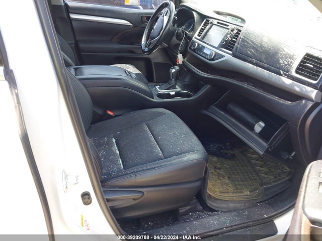 Toyota Highlander Le Plus 2017 5TDZZRFH0HS195492 Image 5