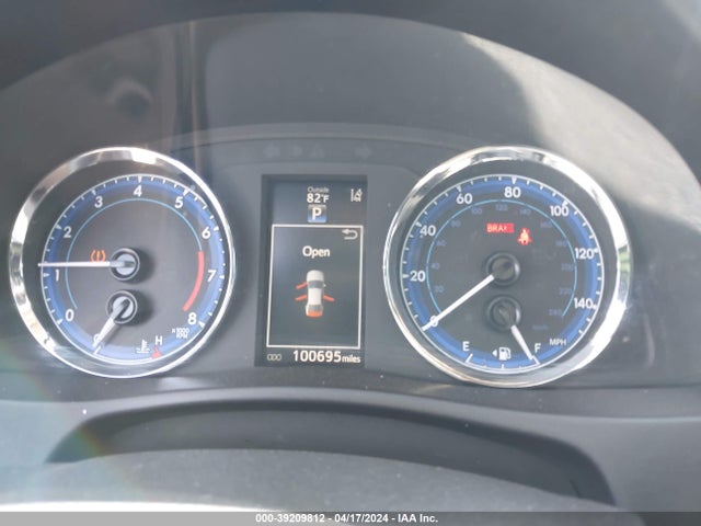 Toyota COROLLA SE 2017 5YFBURHEXHP658038 Image 7