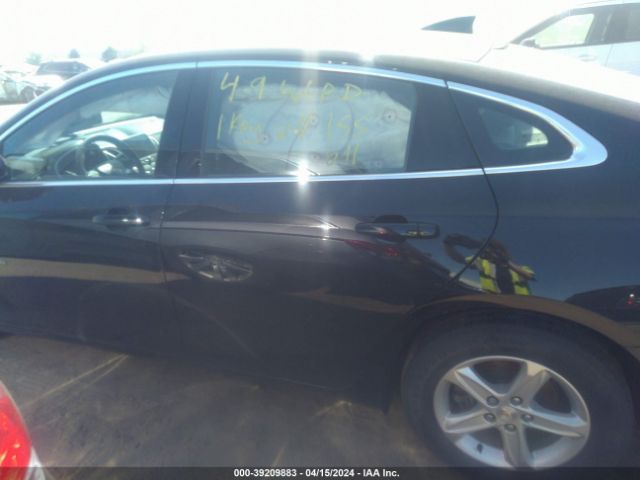 1G1ZB5ST1LF155611 Chevrolet Malibu Fwd Ls