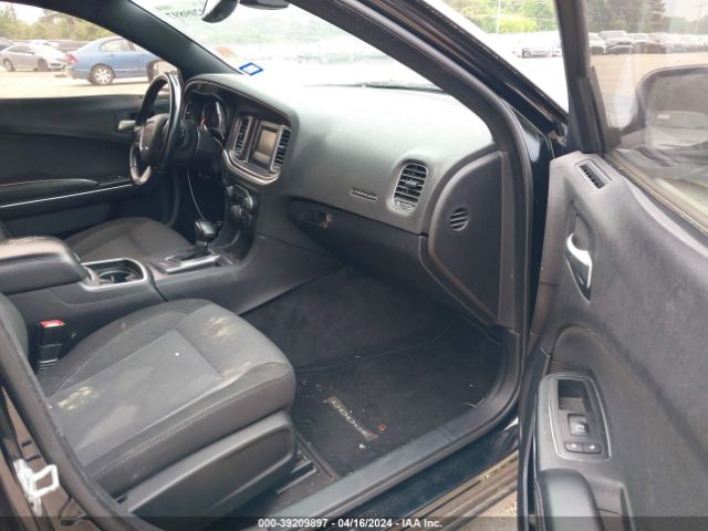 2C3CDXBG9GH121186 Dodge Charger Se