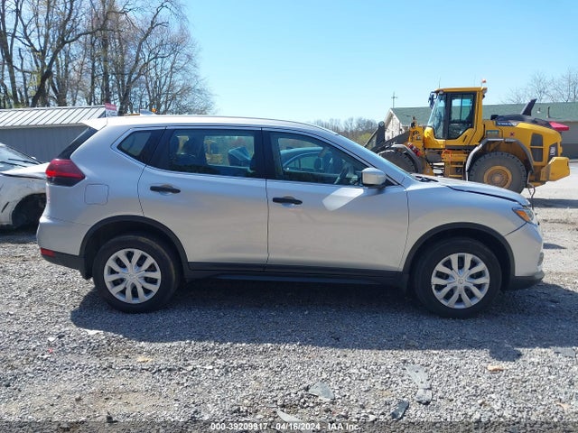 Nissan ROGUE S 2019 5N1AT2MV9KC794930 Image 13