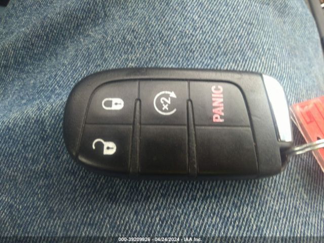 ZACCJBBT6FPB50341 Jeep Renegade Latitude