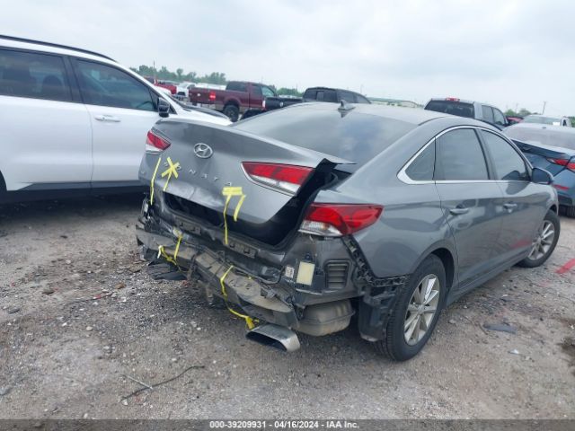 5NPE24AF2JH620802 Hyundai SONATA SE