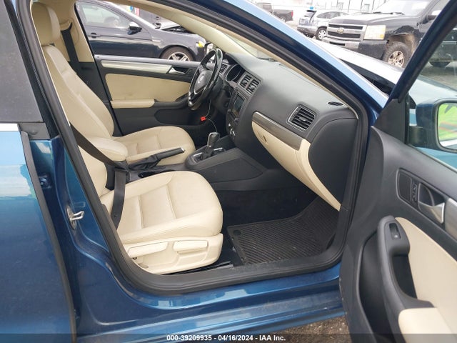 Volkswagen Jetta 1.4t Se 2017 3VWDB7AJ8HM346007 Image 5