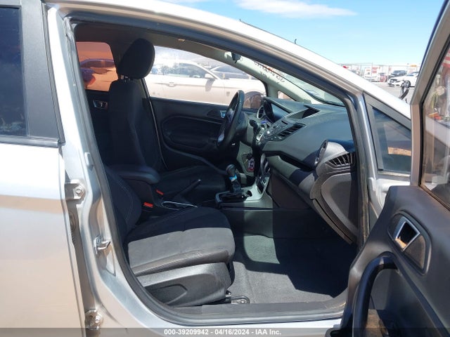 Ford FIESTA SE 2015 3FADP4BJ3FM172013 Image 5