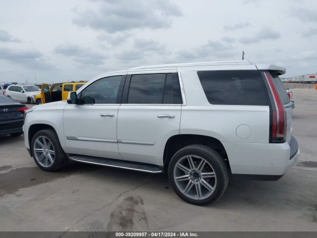 1GYS3BKJ9KR321142 Cadillac Escalade Luxury