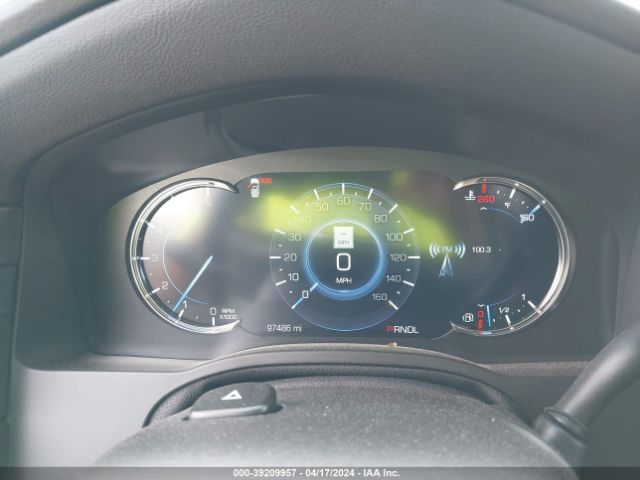 1GYS3BKJ9KR321142 Cadillac Escalade Luxury