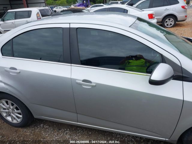 1G1JD5SH6H4114896 Chevrolet Sonic Lt Auto