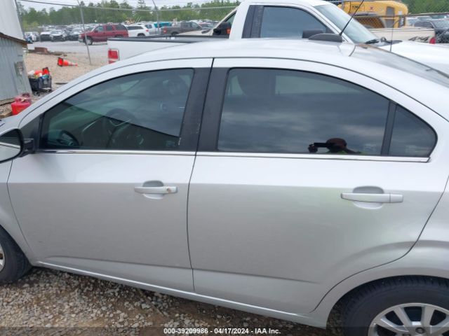 1G1JD5SH6H4114896 Chevrolet Sonic Lt Auto