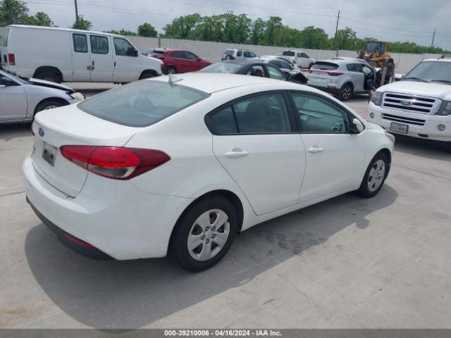 3KPFK4A78HE064362 KIA FORTE LX