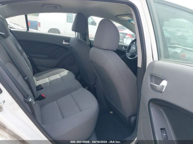 3KPFK4A78HE064362 KIA FORTE LX