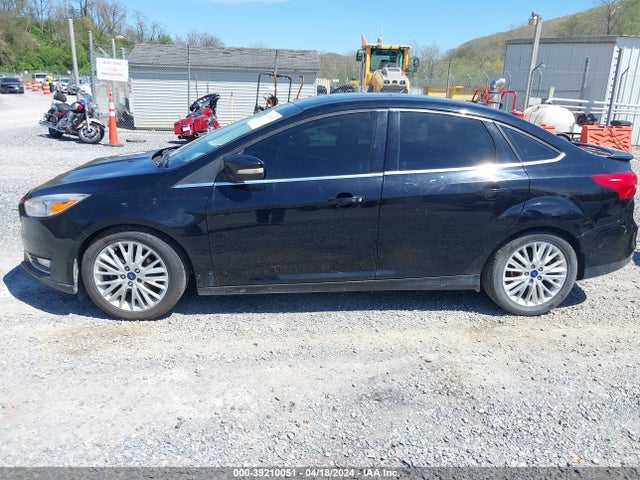 Ford Focus Titanium 2018 1FADP3J2XJL239723 Image 14