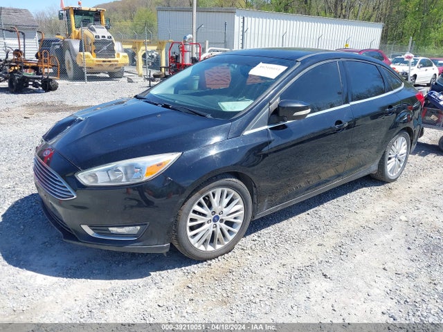 Ford Focus Titanium 2018 1FADP3J2XJL239723 Image 2