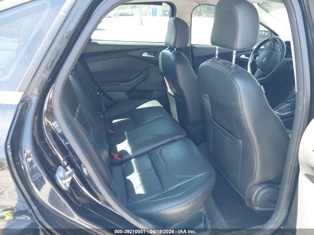 Ford Focus Titanium 2018 1FADP3J2XJL239723 Image 8