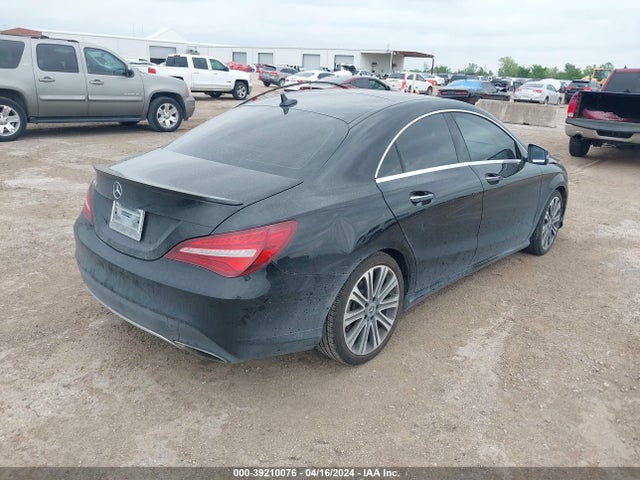 Mercedes-Benz CLA 250 2019 WDDSJ4EB2KN767626 Image 4