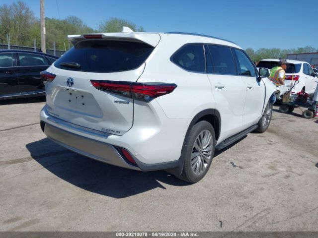 5TDEBRCH4NS101522 Toyota Highlander Hybrid Platinum
