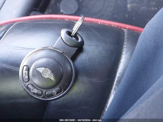 2016 MINI COUNTRYMAN WMWXD1C57GWS95408 Photo 10