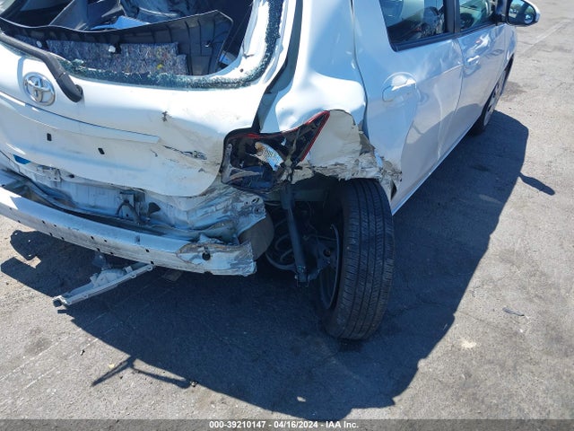 Toyota YARIS L 2015 VNKKTUD35FA035025 Image 6