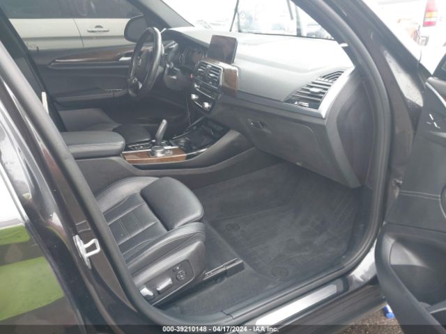 5UXTR7C56KLF34593 BMW X3 Sdrive30i