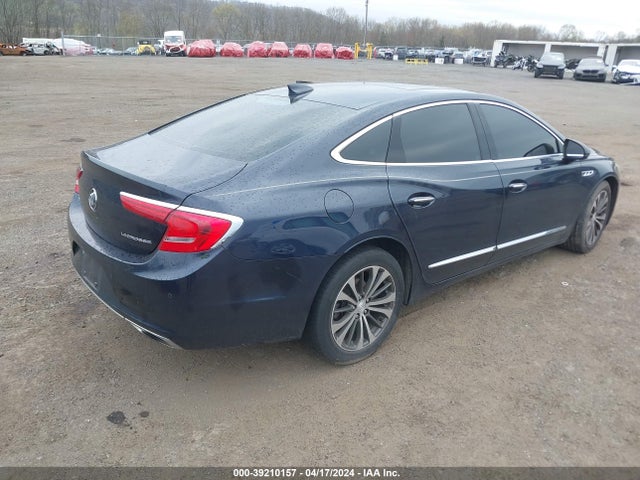 1G4ZP5SS2HU152473 Buick Lacrosse Essence