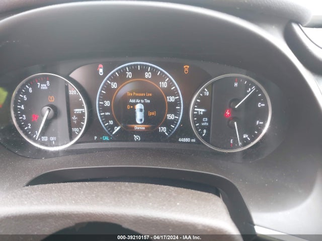 1G4ZP5SS2HU152473 Buick Lacrosse Essence