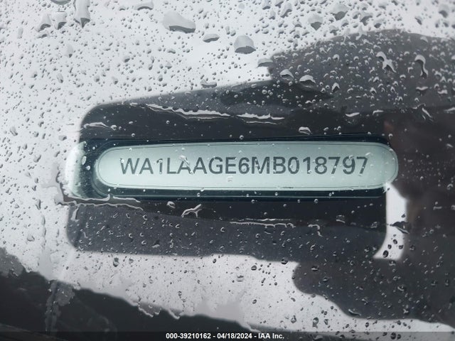 WA1LAAGE6MB018797 Audi E-tron Premium Plus Quattro