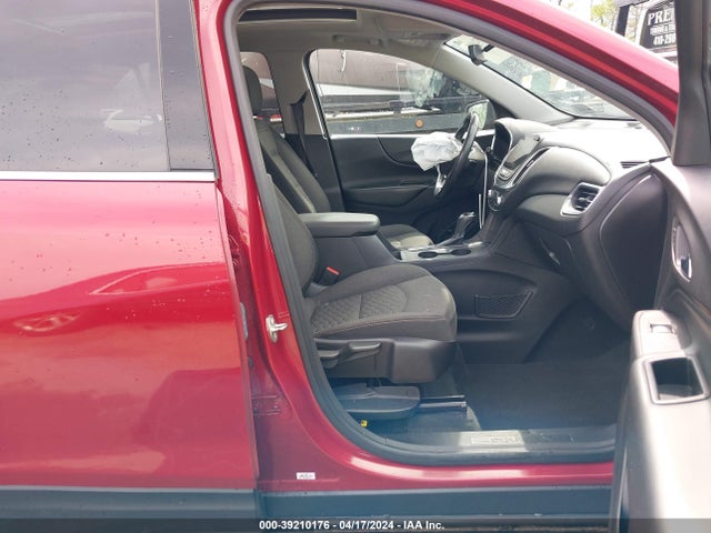 Chevrolet EQUINOX LT 2018 2GNAXTEX9J6266124 Image 5