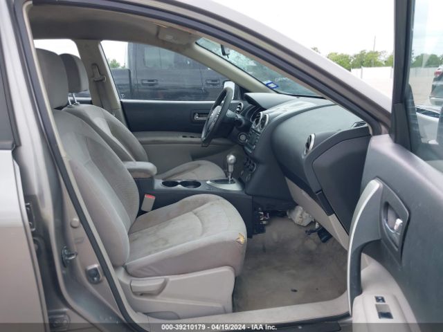 JN8AS5MT9FW658975 Nissan Rogue Select S