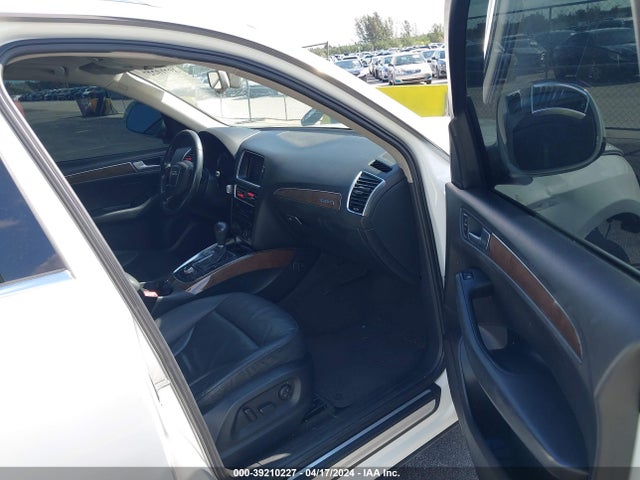 2011 AUDI Q5 WA1DKAFP2BA044305 Photo 4