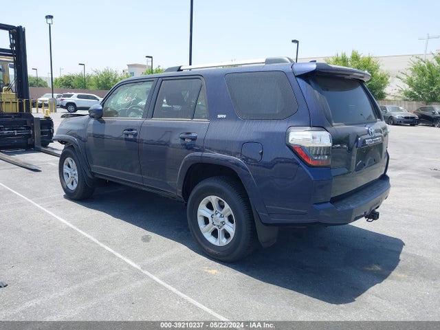 Toyota 4RUNNER SR5 2024 JTEEU5JR4R5306196 Image 3