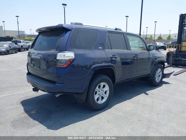 Toyota 4RUNNER SR5 2024 JTEEU5JR4R5306196 Image 4