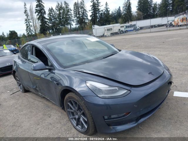 39210245 :رقم المزاد ، 5YJ3E1EB9NF197743 vin ، 2022 Tesla Model 3 Long Range Dual Motor All-wheel Drive مزاد بيع