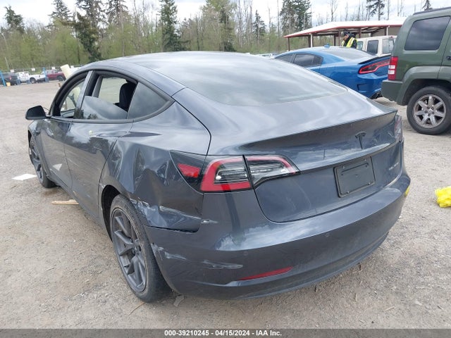 5YJ3E1EB9NF197743 Tesla Model 3 Long Range Dual Motor All-wheel Drive