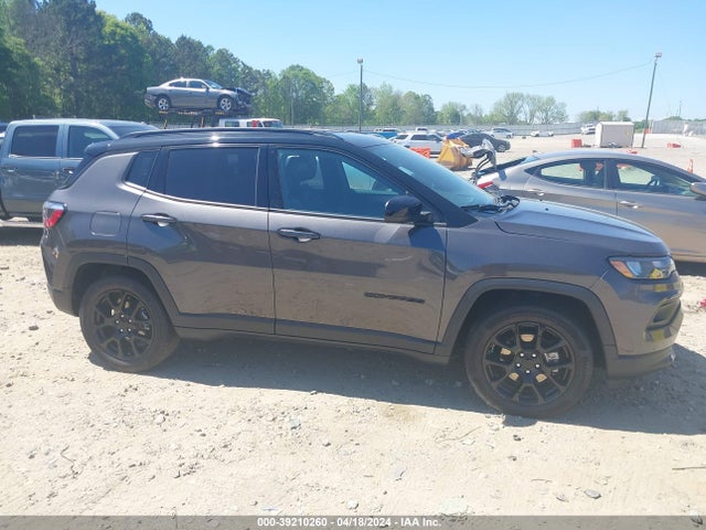 3C4NJCBB0NT198222 Jeep Compass Altitude Fwd
