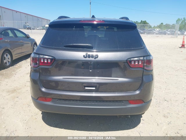 3C4NJCBB0NT198222 Jeep Compass Altitude Fwd