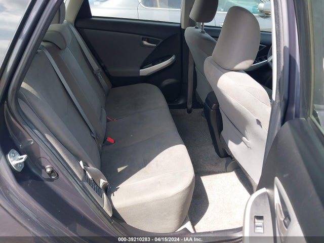 Toyota Prius Two 2015 JTDKN3DU9F0418087 Image 8