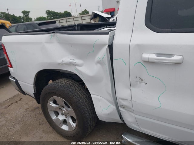 1C6RREFT8NN358668 RAM 1500 Lone Star  4x2 5'7 Box