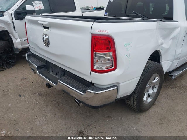 1C6RREFT8NN358668 RAM 1500 Lone Star  4x2 5'7 Box