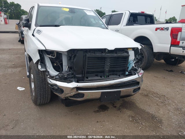 1C6RREFT8NN358668 RAM 1500 Lone Star  4x2 5'7 Box