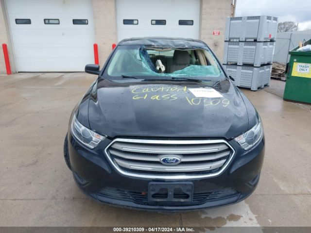 1FAHP2D83JG106466 Ford TAURUS SE