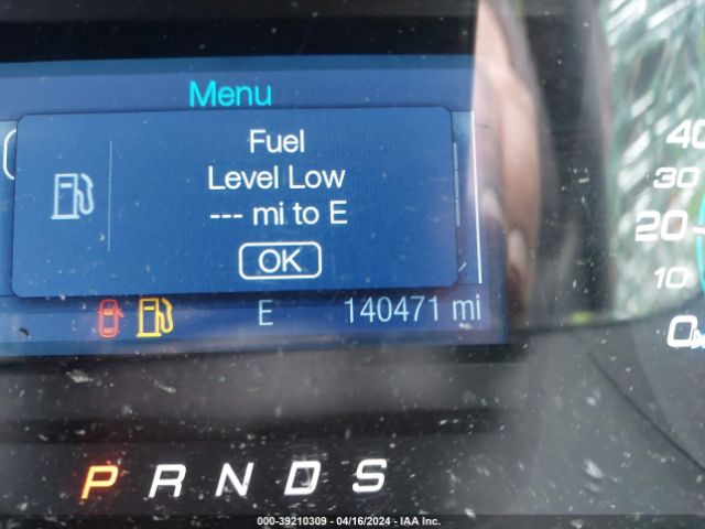1FAHP2D83JG106466 Ford TAURUS SE