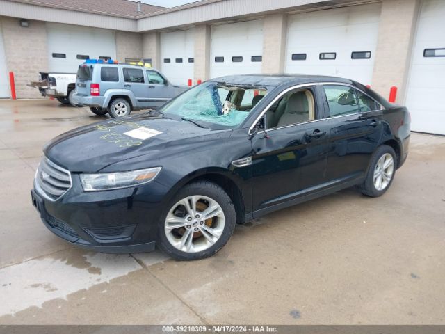 1FAHP2D83JG106466 Ford TAURUS SE