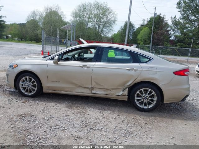 3FA6P0MU1KR220128 Ford Fusion Hybrid Sel