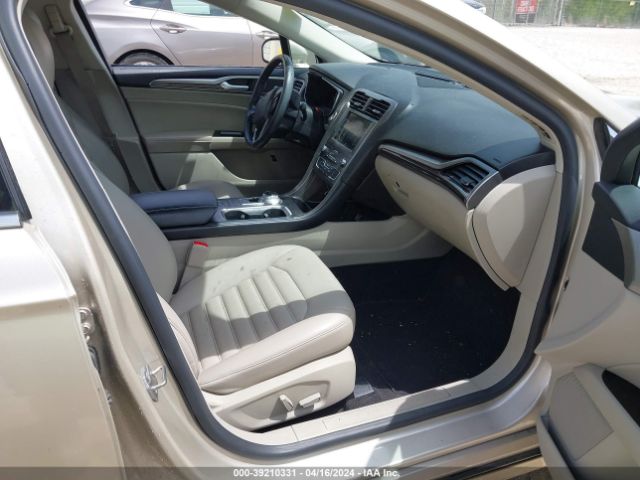 3FA6P0MU1KR220128 Ford Fusion Hybrid Sel