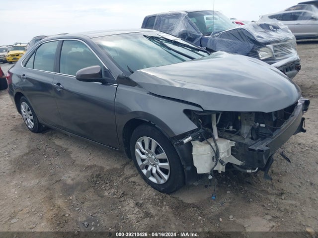 Toyota CAMRY LE 2015 4T1BF1FK4FU924489 zdjęcie główne