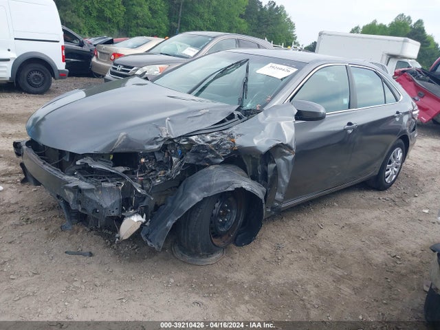 Toyota CAMRY LE 2015 4T1BF1FK4FU924489 Image 2