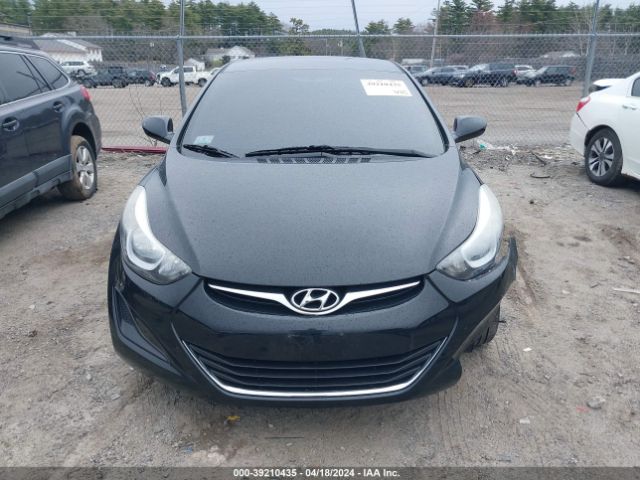 5NPDH4AE8GH749752 Hyundai ELANTRA SE